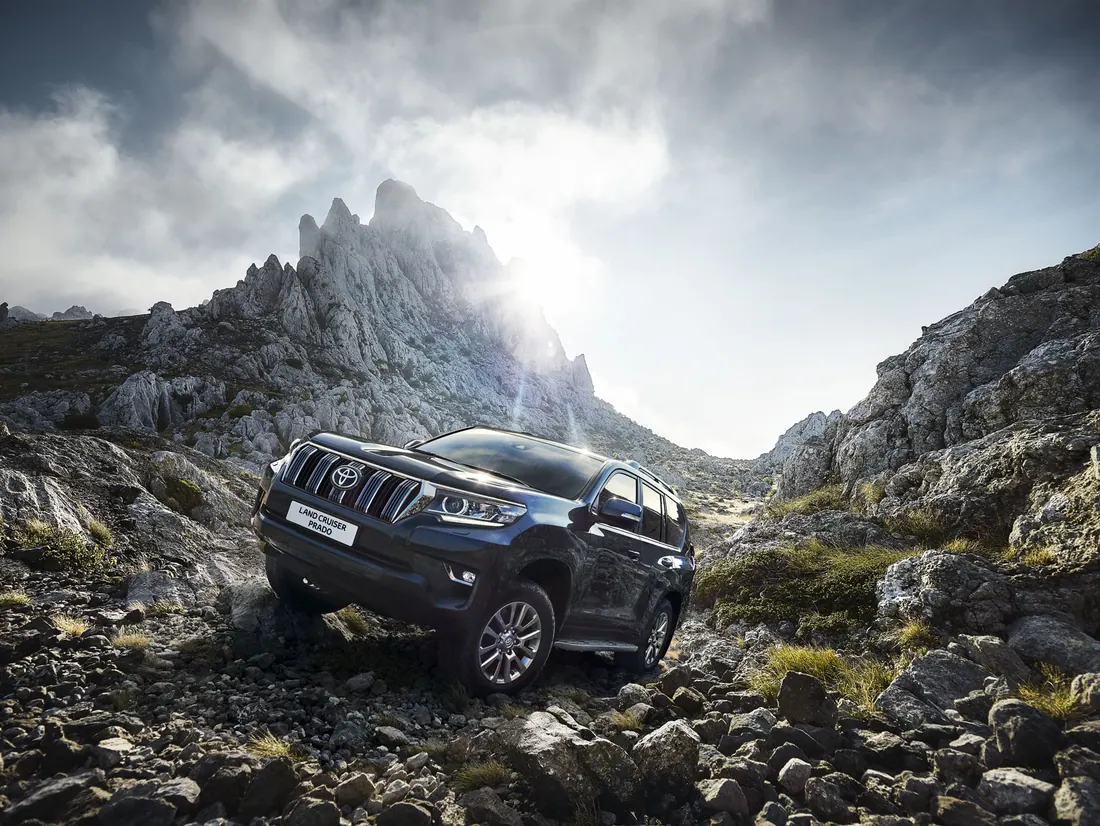 Toyota Land Cruiser 150 17 — photograph 4 by bernd kammerer