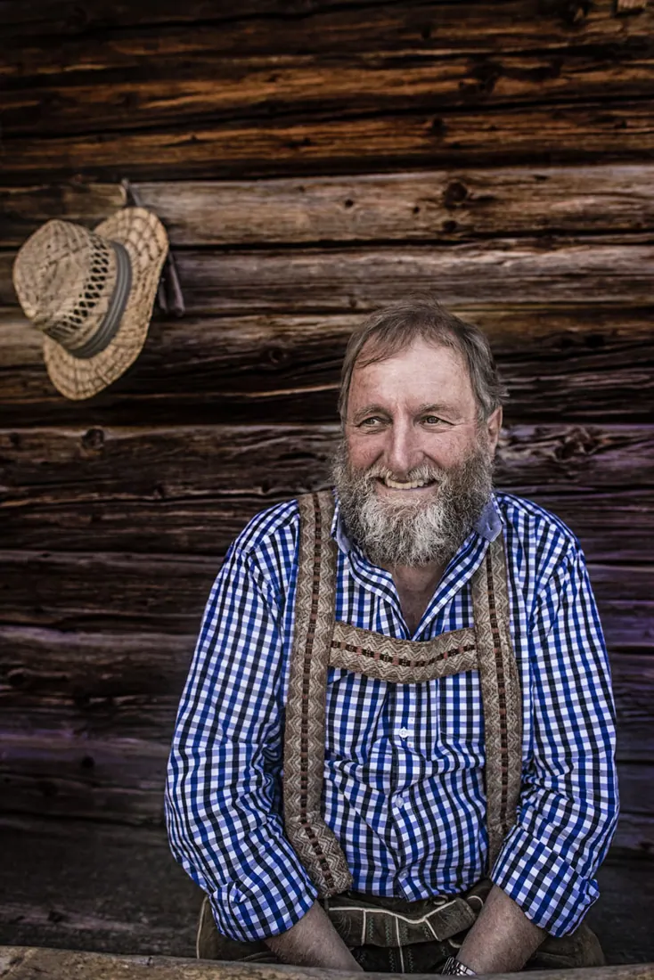 Bründl Magazine Schafe Toni — photograph 2 by bernd kammerer